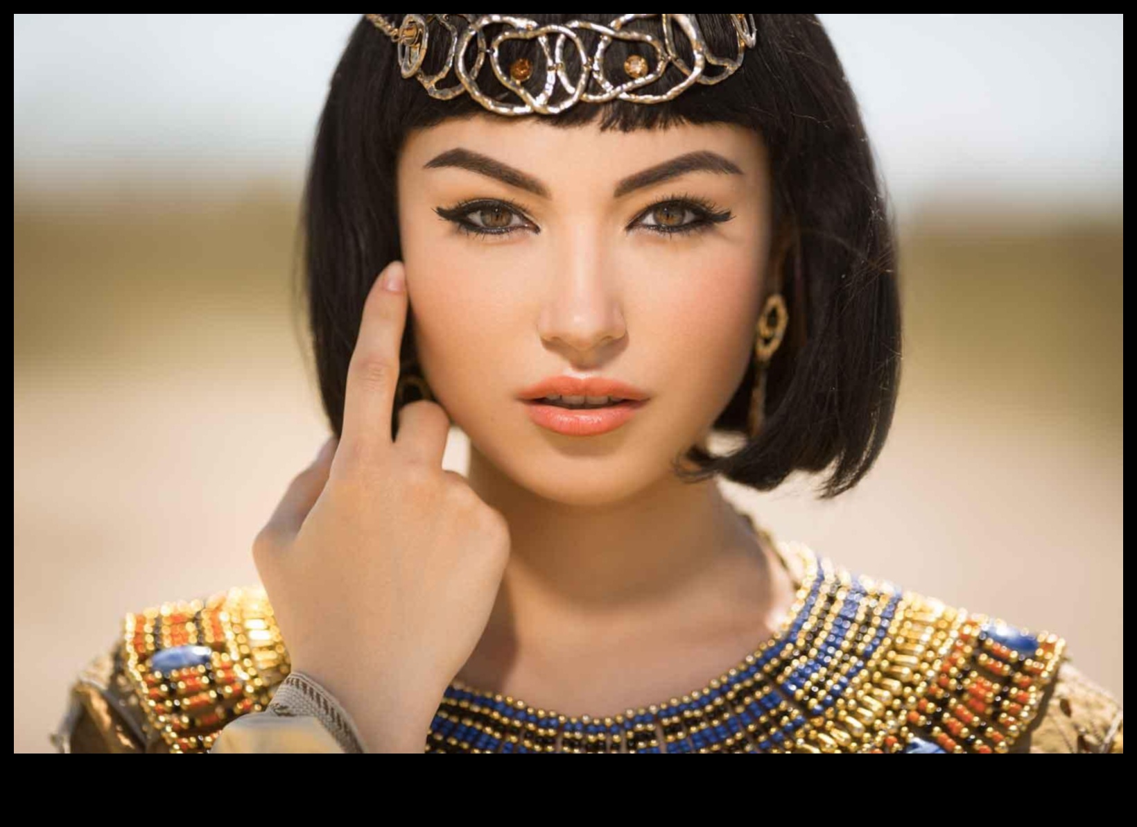 A Colorful History Hair Color Trends Through the Decades 1 Hair Color Trends Through the Decades: A Retro Journey