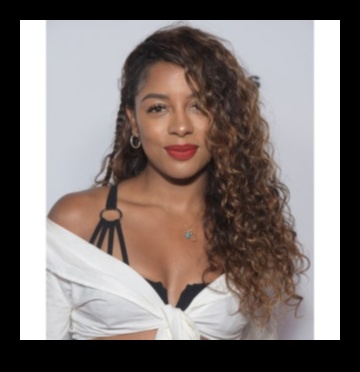 Allure in Motion Continued: Dynamic Styles for Wavy Hair That Moves