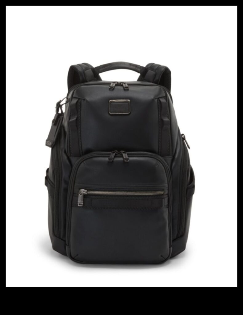 Beyond Backpacks A Traveler's Guide to Deluxe Expeditions 1