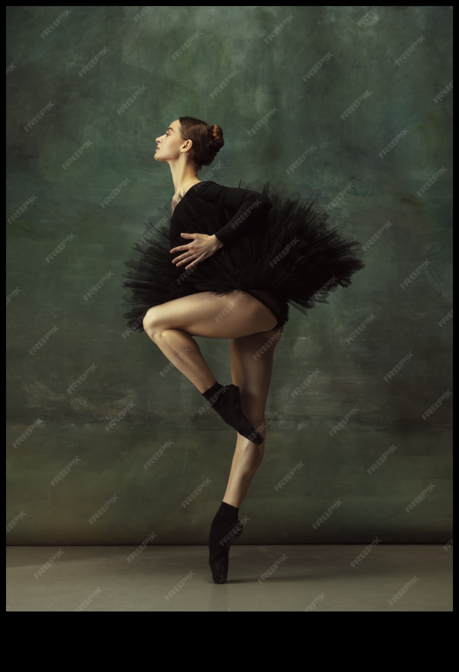 Bodyweight Ballet Graceful Strength through Elegant Natural Movements 2 Bodyweight Ballet: Graceful Strength through Elegant Natural Movements