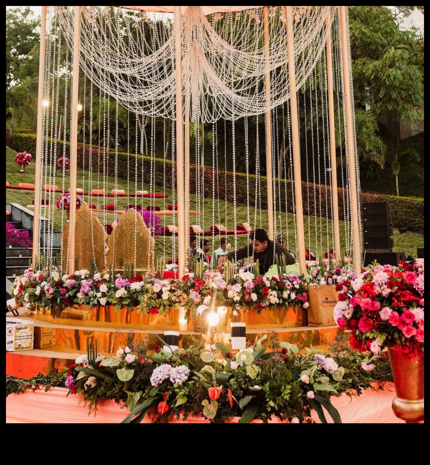 Bold Choices: Exploring Trending Wedding Styles