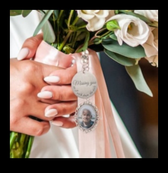 Charm Collection: Unique Wedding Essentials