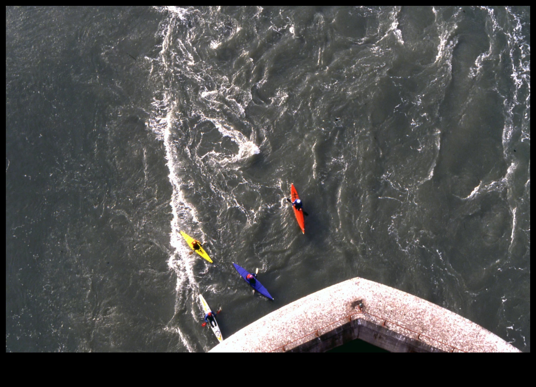 Charting Currents: Riding the Waves of Travel Tips