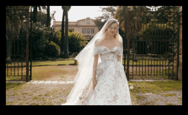 Chic Chic: Bridal Fashion Beyond Trends