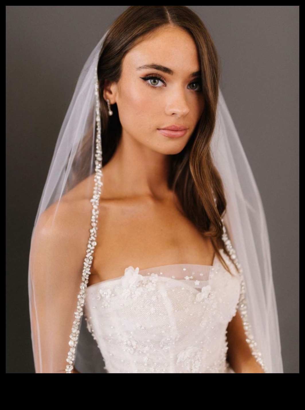 Chic Elegance: Bridal Beauty Essentials