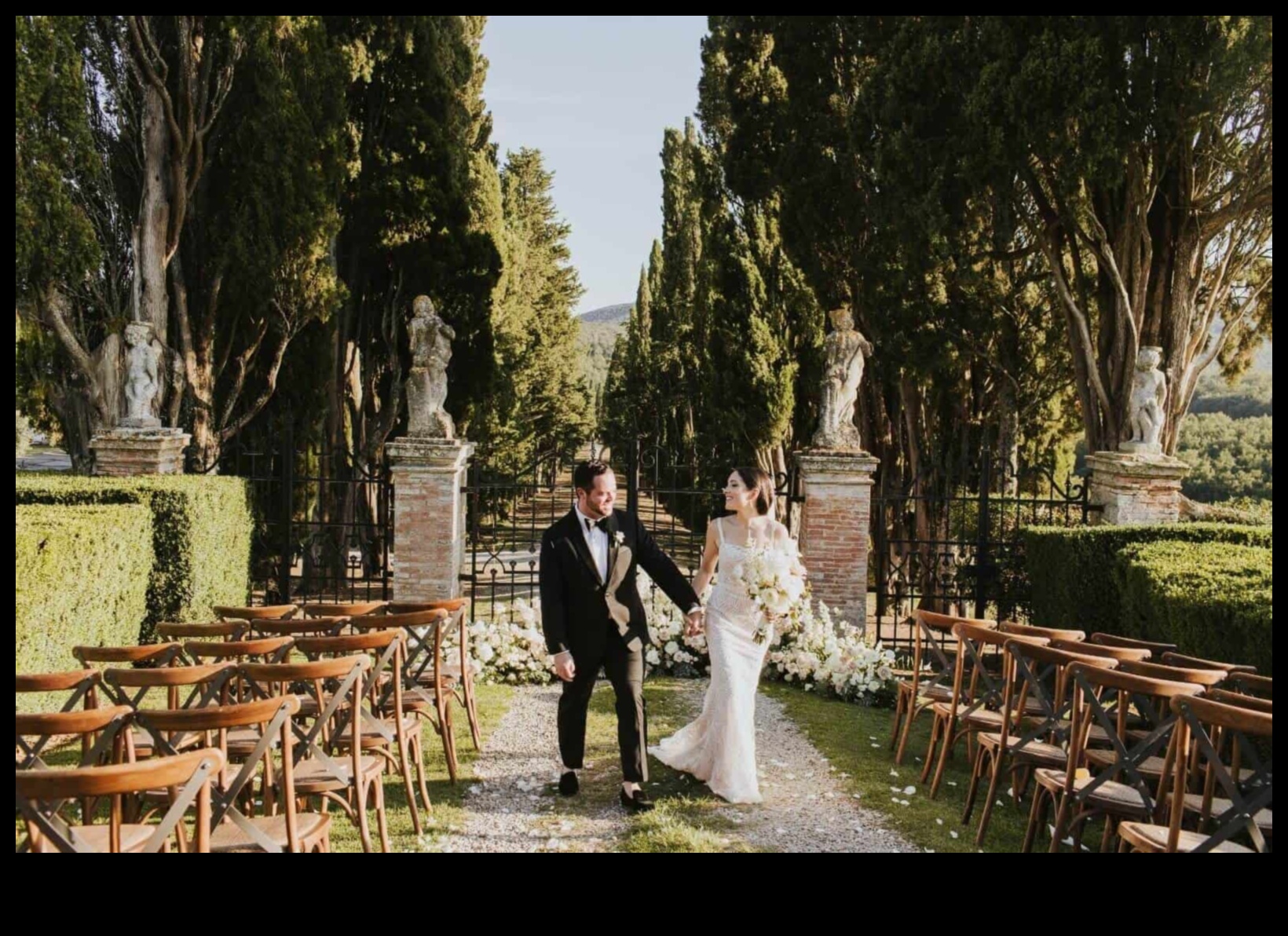 Chic Sophistication: Groom's Attire Brilliance