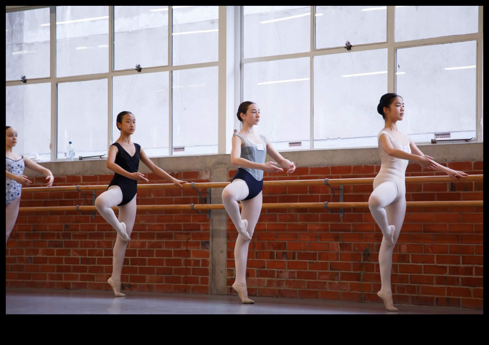 Core Balance Ballet: Graceful Movements for Stability