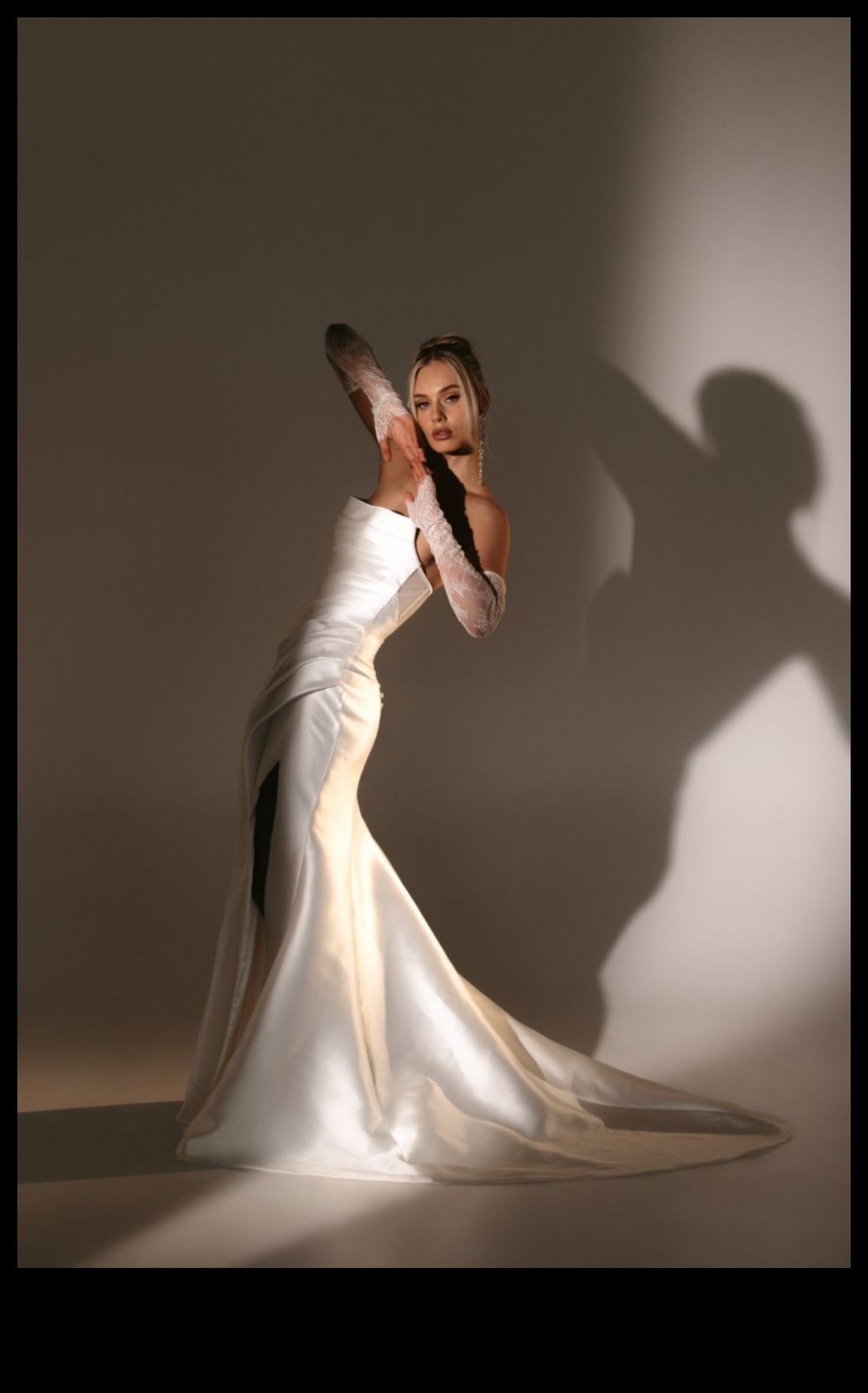 Couture Cool: Elegance Redefined in Modern Bridal Fashion