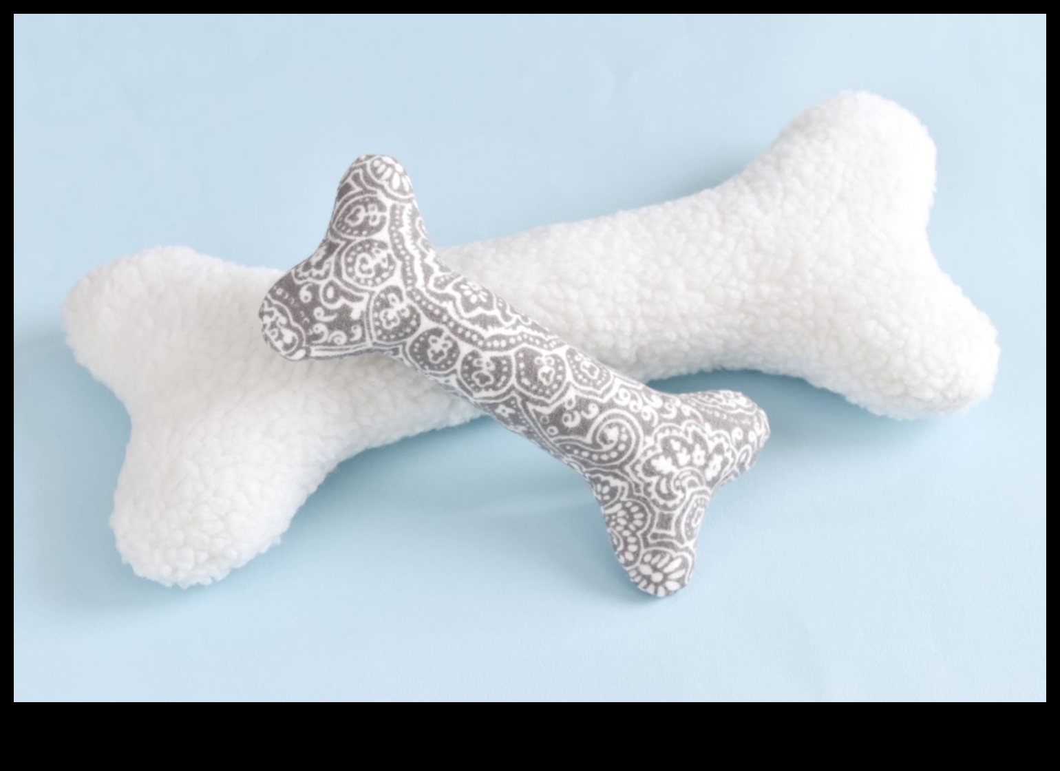 DIY Doggy Decor Crafting Stylish Accessories for Your Pup 4 DIY Doggy Decor: Crafting Stylish Accessories for Your Pup