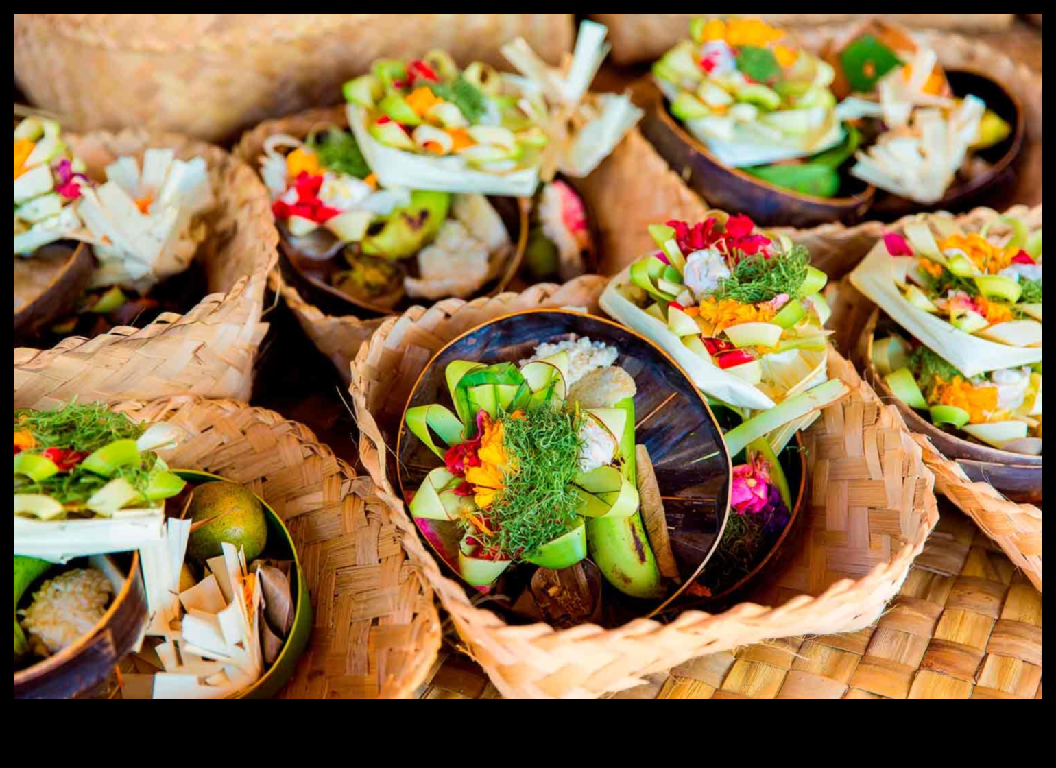 Discovering Delicacies: A Foodie's Feast of Travel Tips