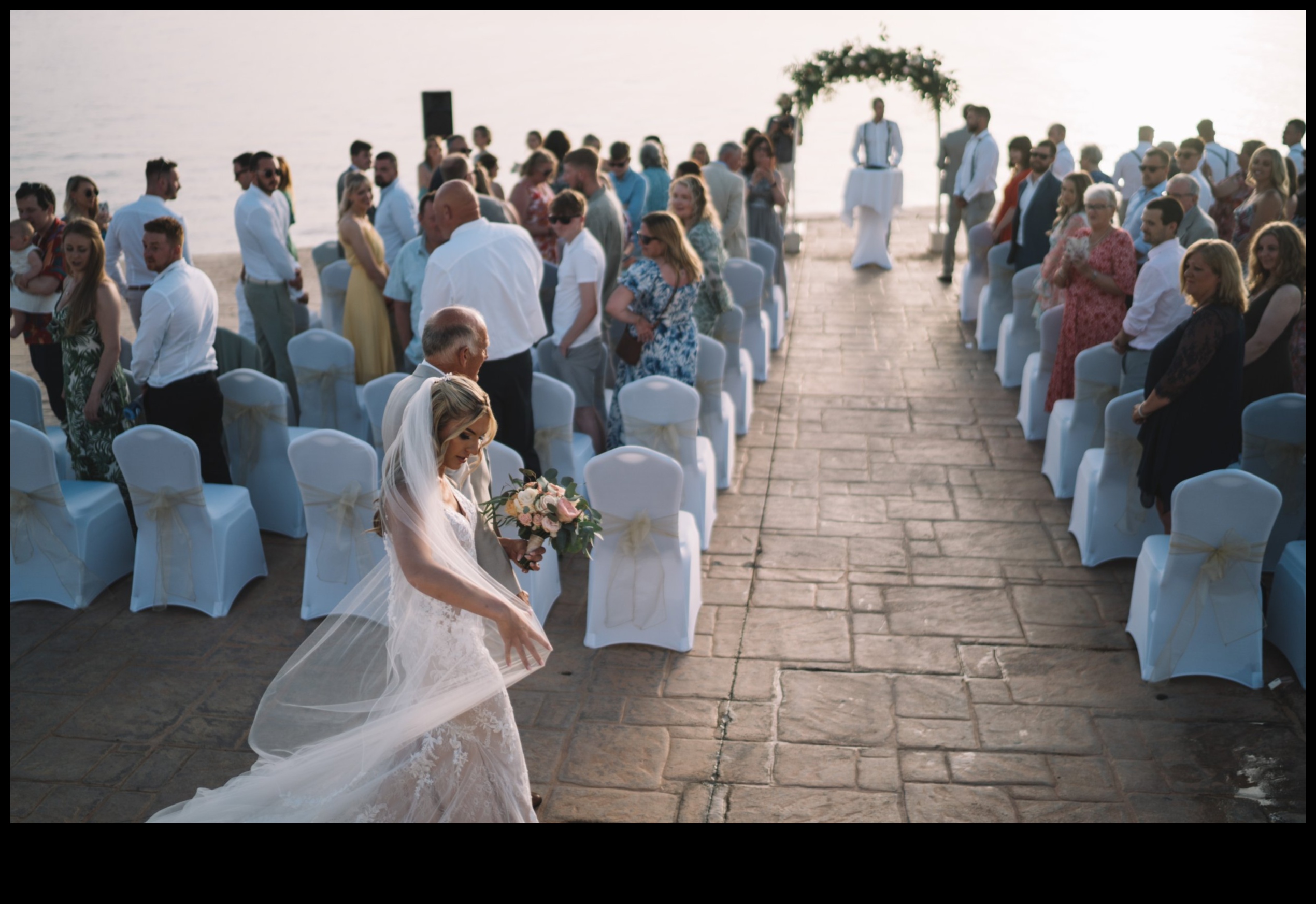 Eternal Moments Capture Your Perfect Wedding in Pictures and Words 3 Eternal Moments: Your Perfect Wedding Captured