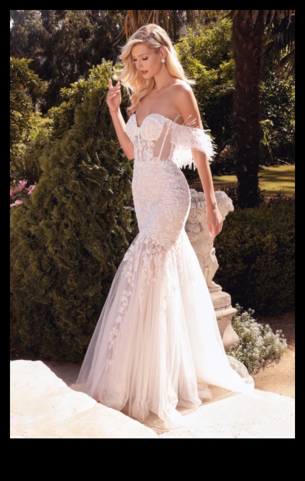 Graceful Grandeur Vintage Bridal Gowns for the Modern Bride 2 Graceful Grandeur: Vintage Bridal Gowns of Distinction