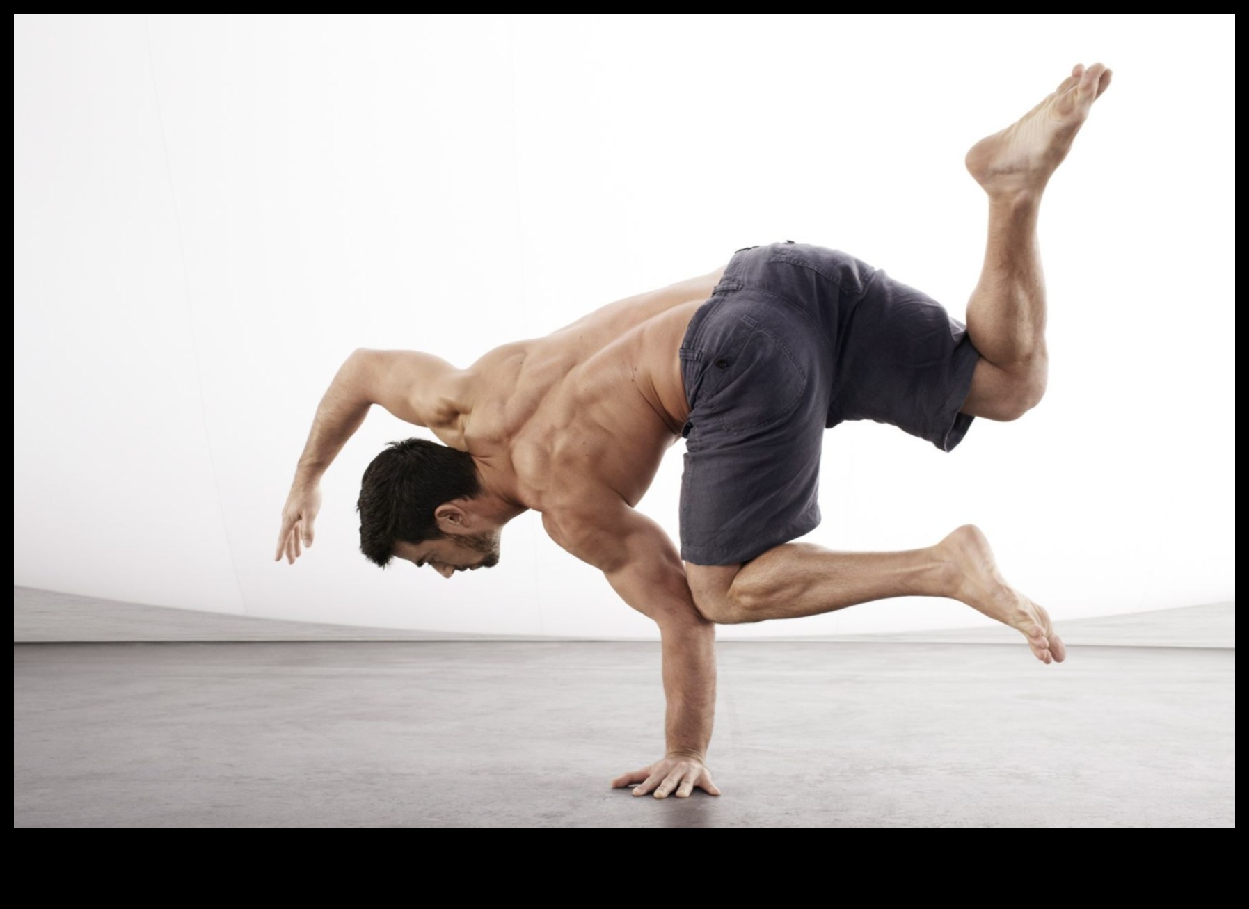 Gravity Games: Mastering Strength with Bodyweight Exercises