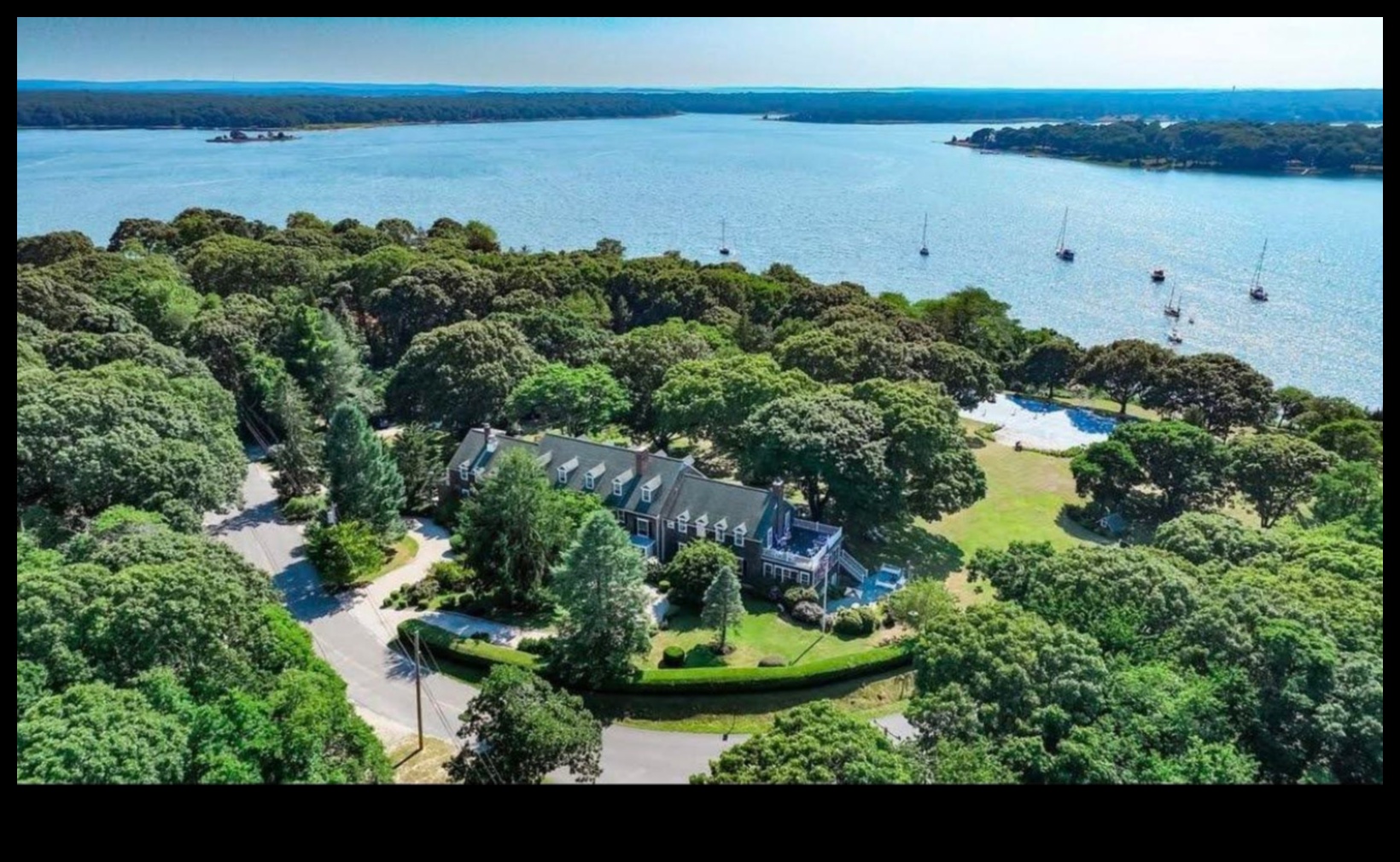 Harbor Haven: Navigating Your Shelter on the Go