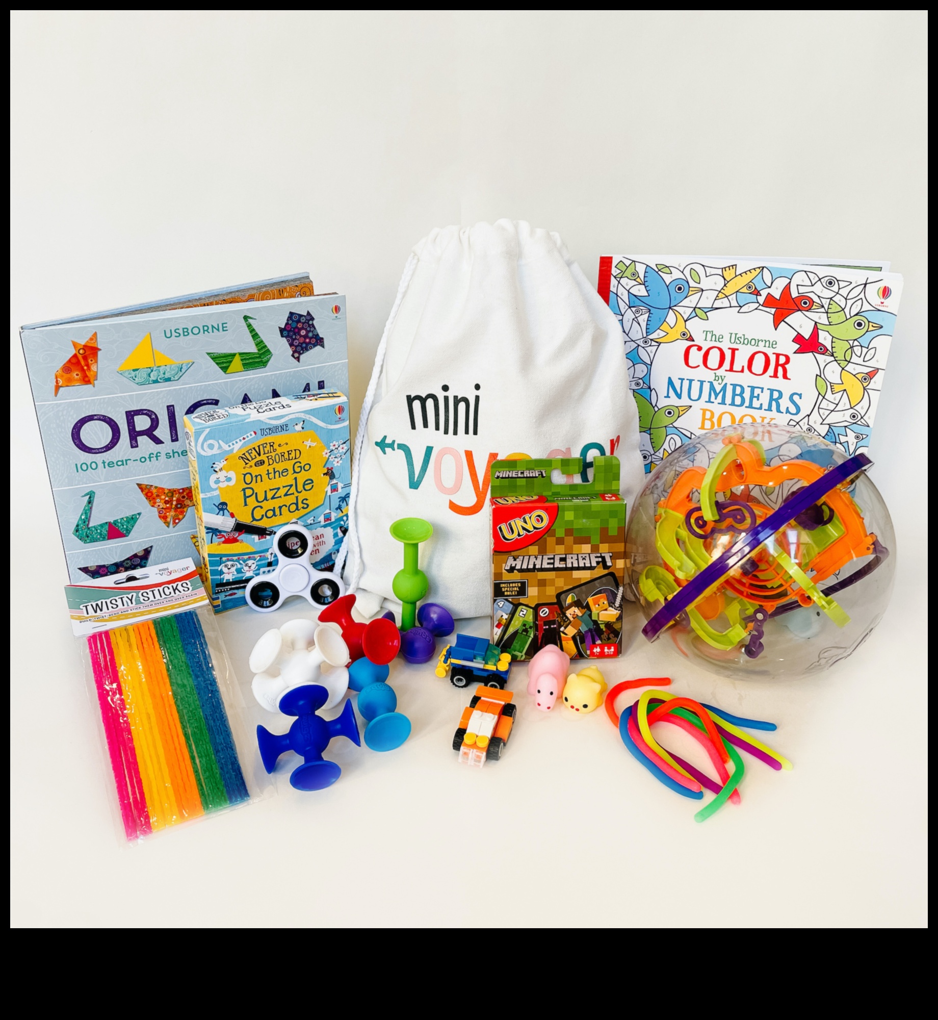 Jetsetter's Jigsaw: Piecing Together Travel Tips for a Perfect Fit