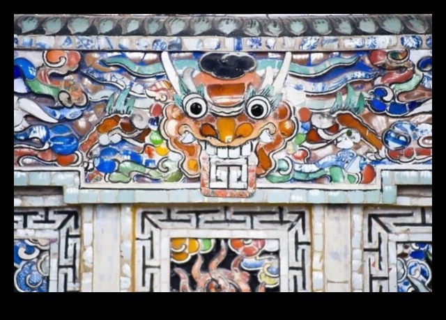 Landmark Mosaic: Piecing Together Cultural Wonders