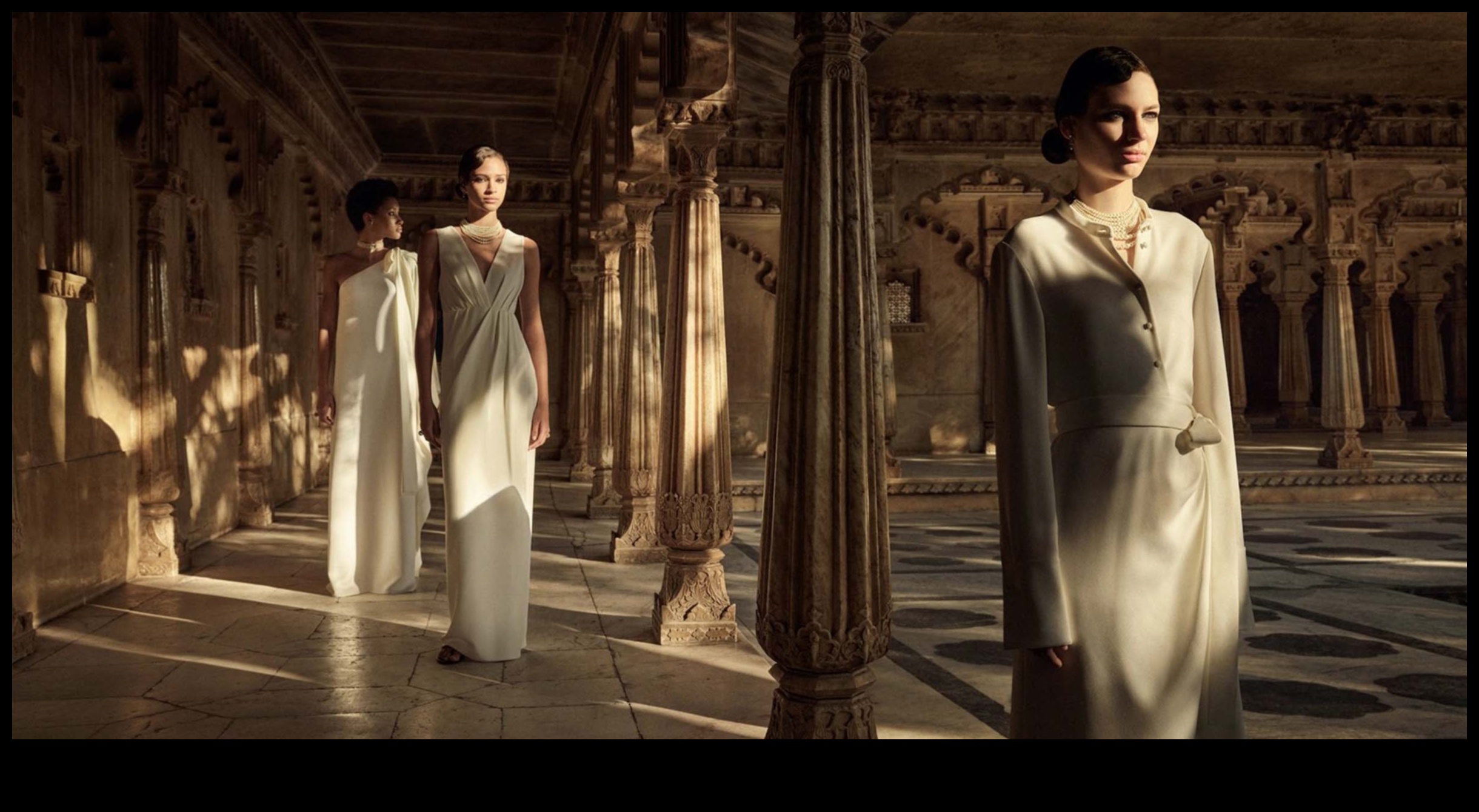 Luxe Legends: Celebrating Iconic Moments in Extravagance