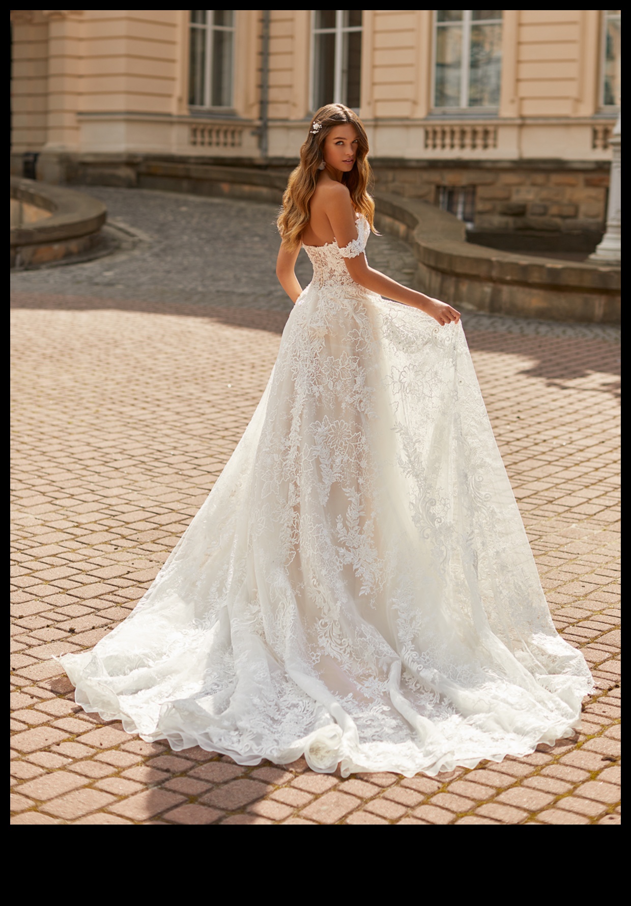 Majestic Moments: The Perfect Princess Wedding Gown