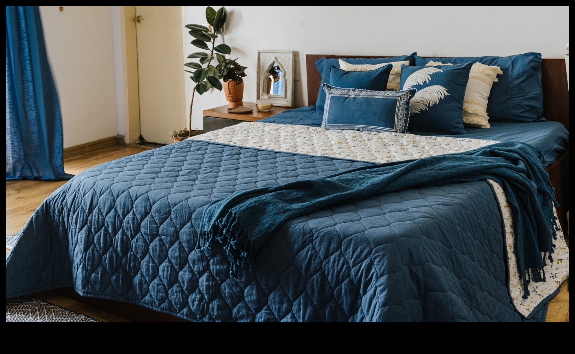 NestNudge: Tips for Crafting Cozy Accommodations