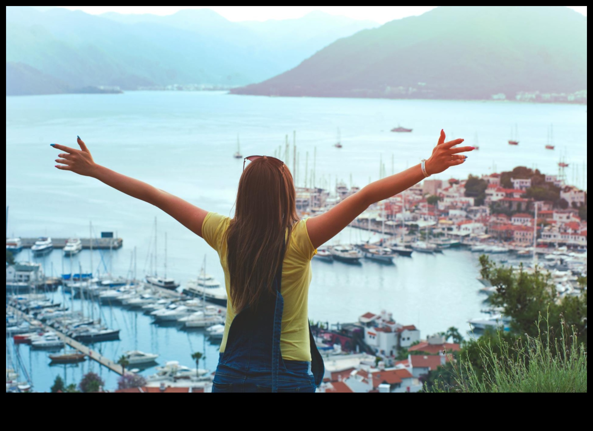 Nomad Navigator: Your Passport to Bus Tour Exploration