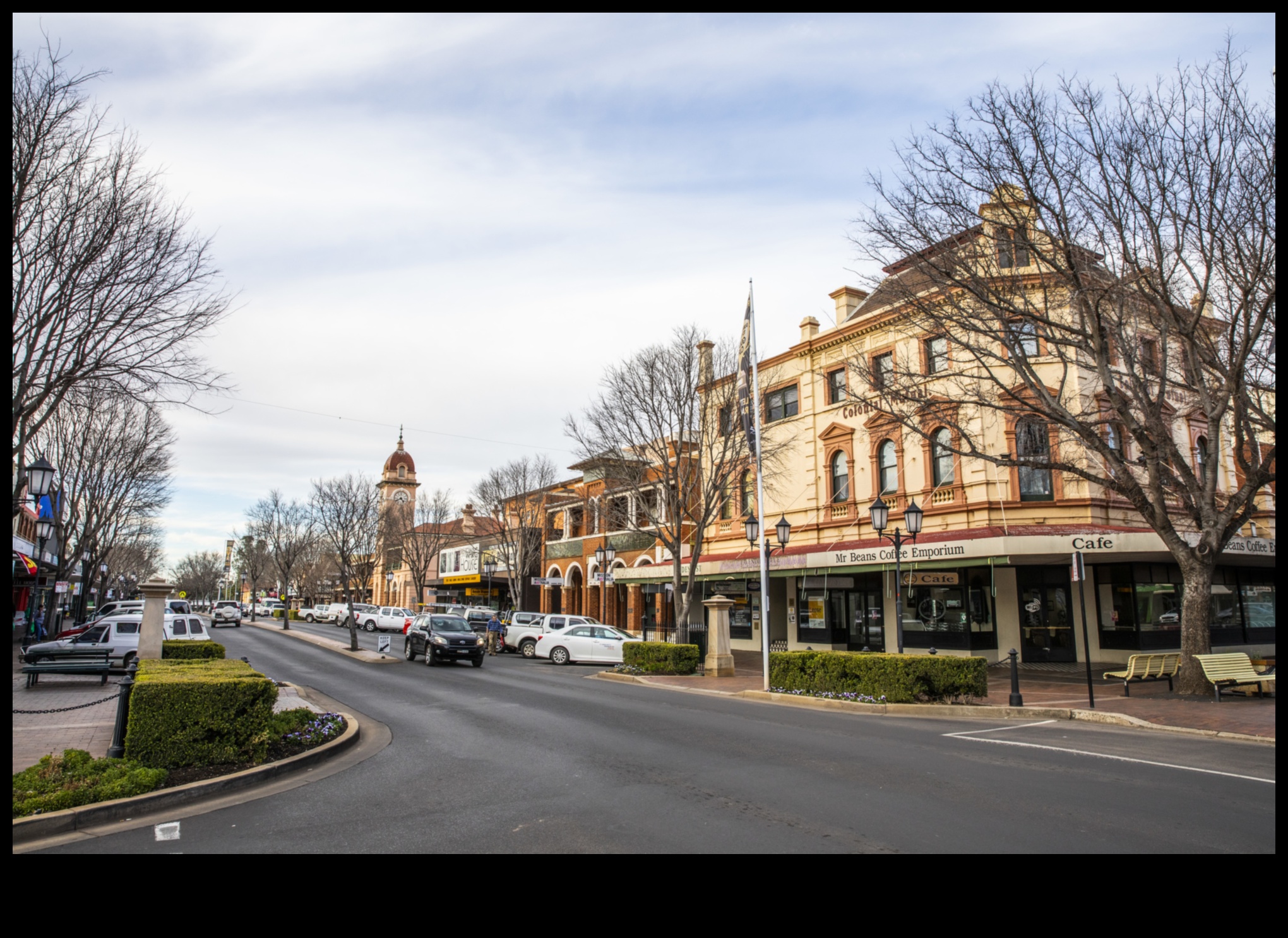 Pavement Pioneers: Crafting Your Walking Adventure