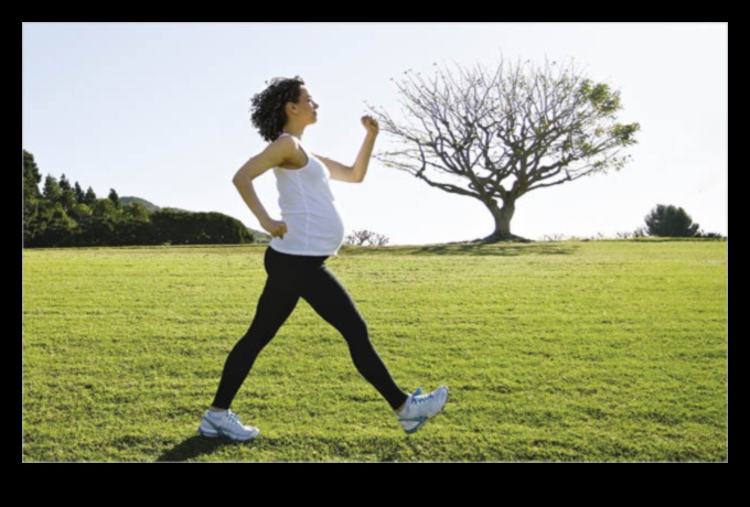 Pregnancy Power Walks A Gentle Exercise to Boost Energy 1