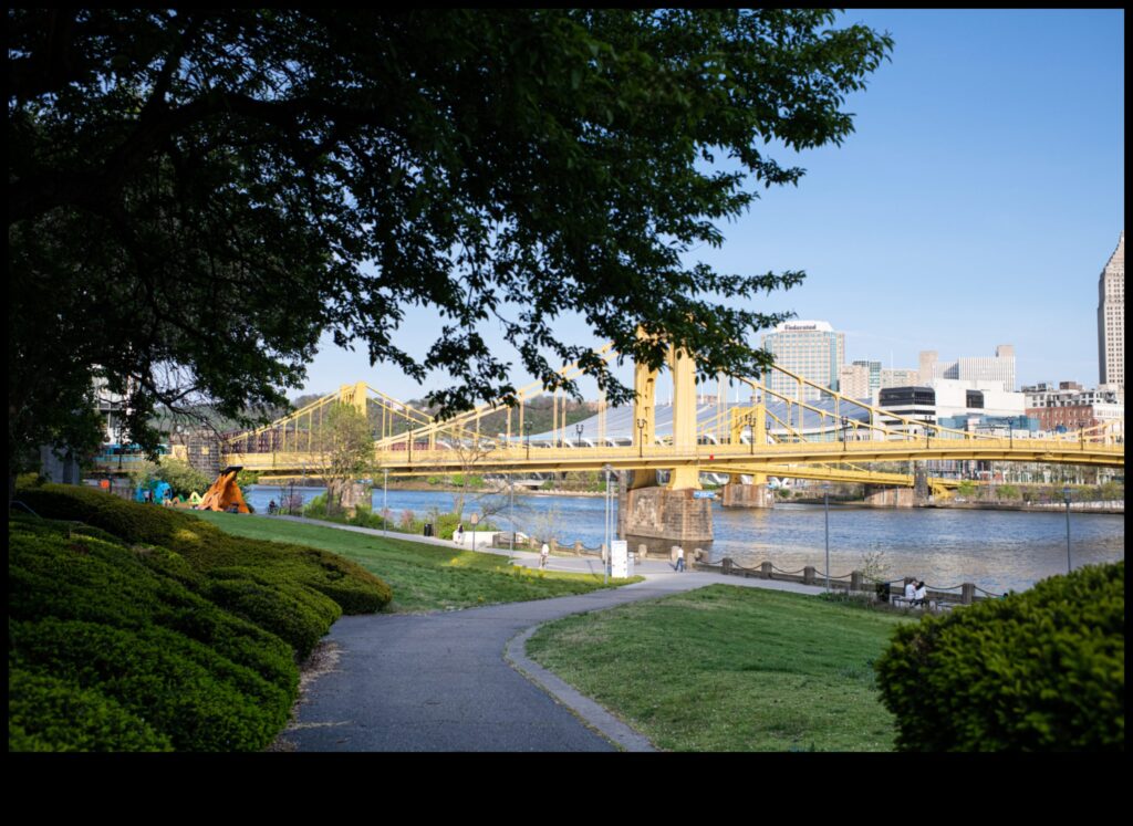 Riverfront Reps Get Fit Along the Waterfront 1