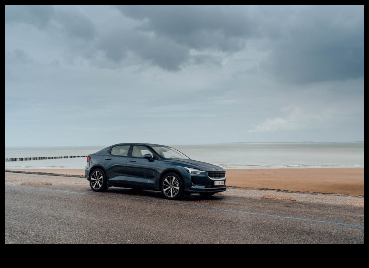 Roam Responsibly: A Sustainable Traveler's Guide