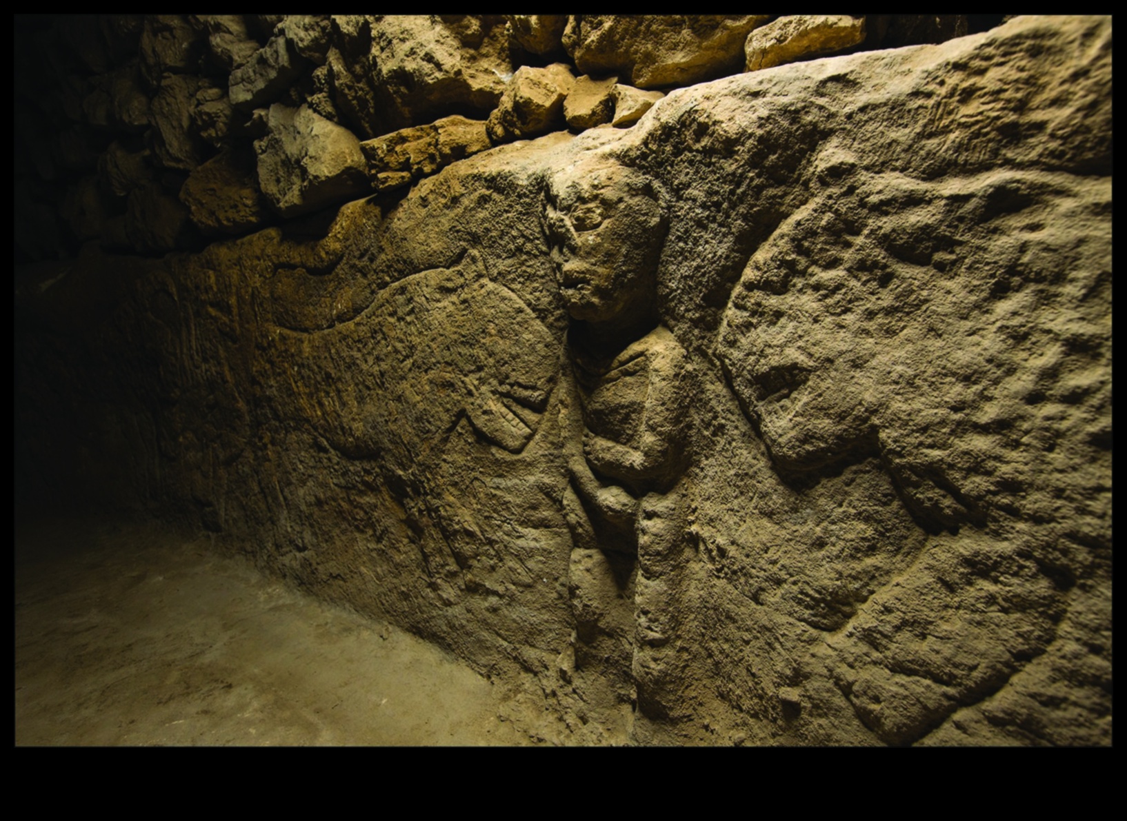 Sculpted Stories: Discovering the Narratives of Cultural Sites