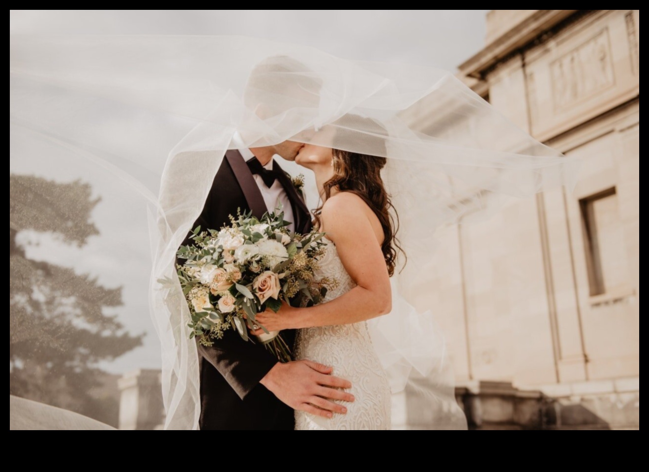 Seamless Joy: Navigate Wedding Planning