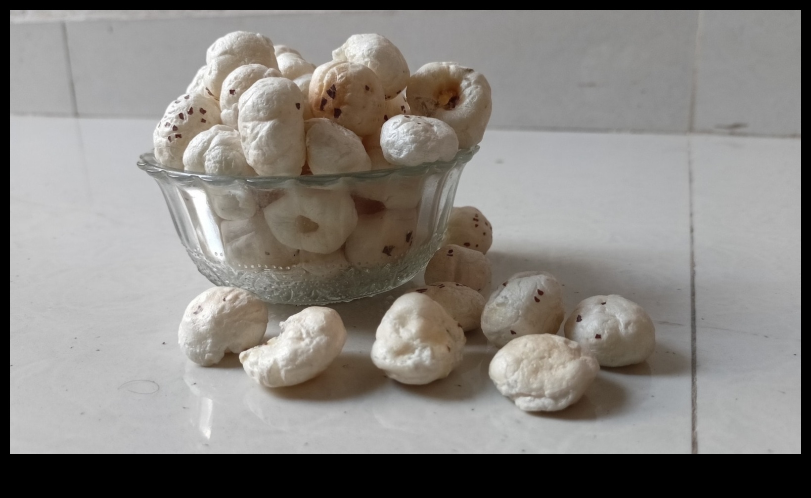 Smart Snacking: Healthy Eating Hacks for Fitness Enthusiasts