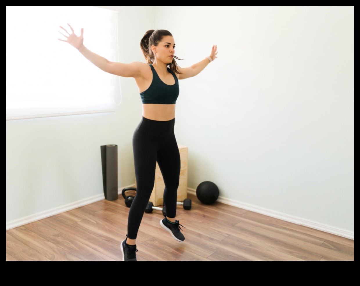 Stay Fit on the Go with These 10 Quick Exercises 1 Fitness on the Go: Quick Exercises for Travel and Busy Lifestyles