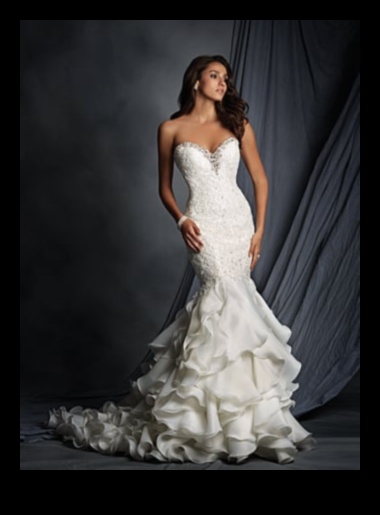 Trendsetting Brides: Wedding Dress Marvels