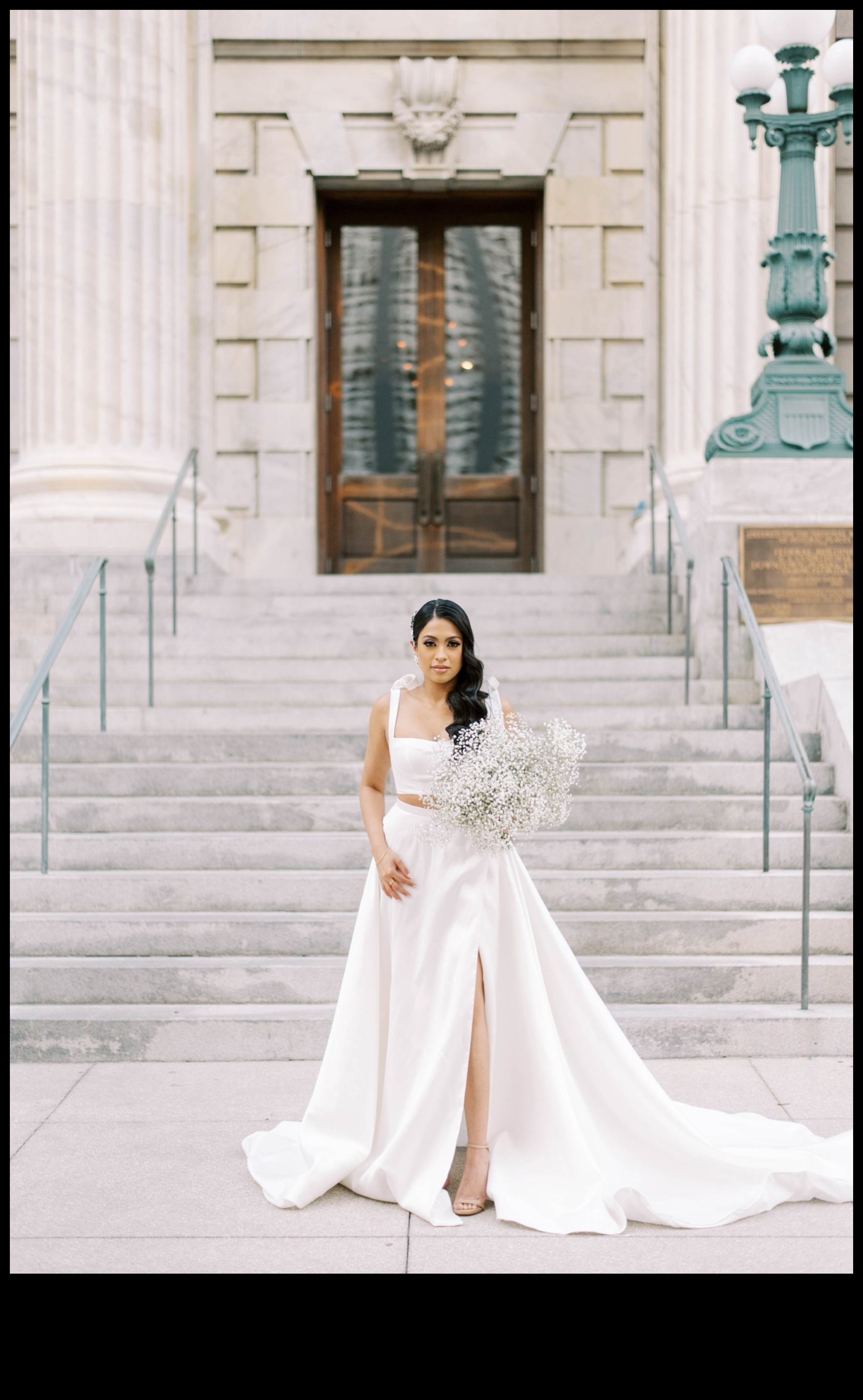 Urban Glam: Cityscape Marvels in Modern Bridal Gowns