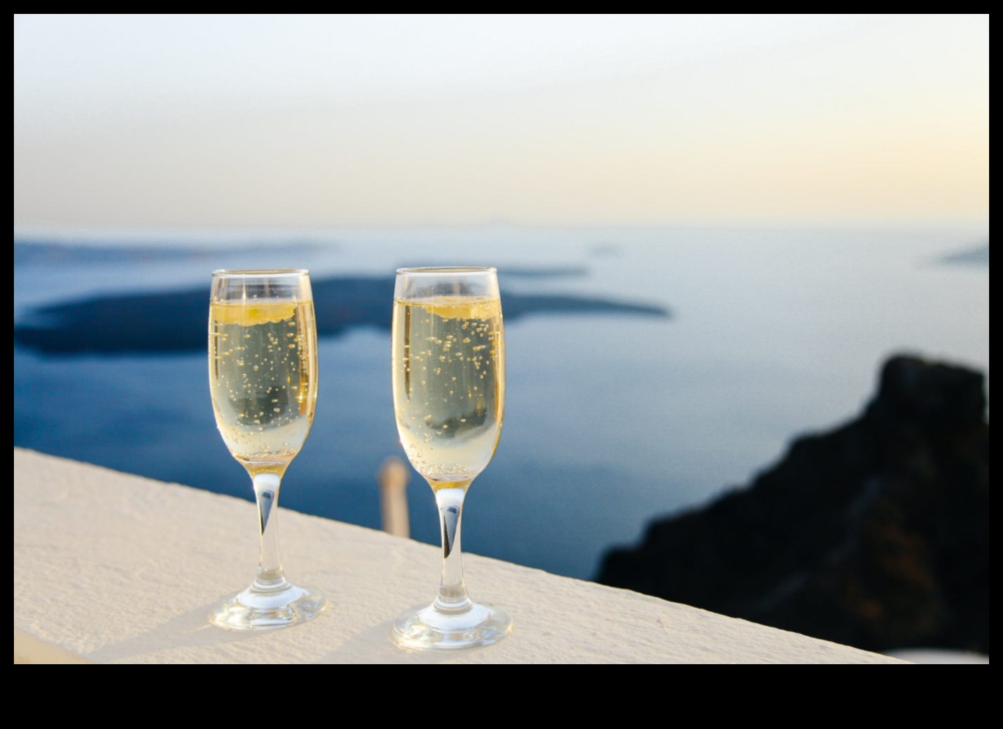 Vivid Voyages: A Palette of Luxurious Travel Adventures