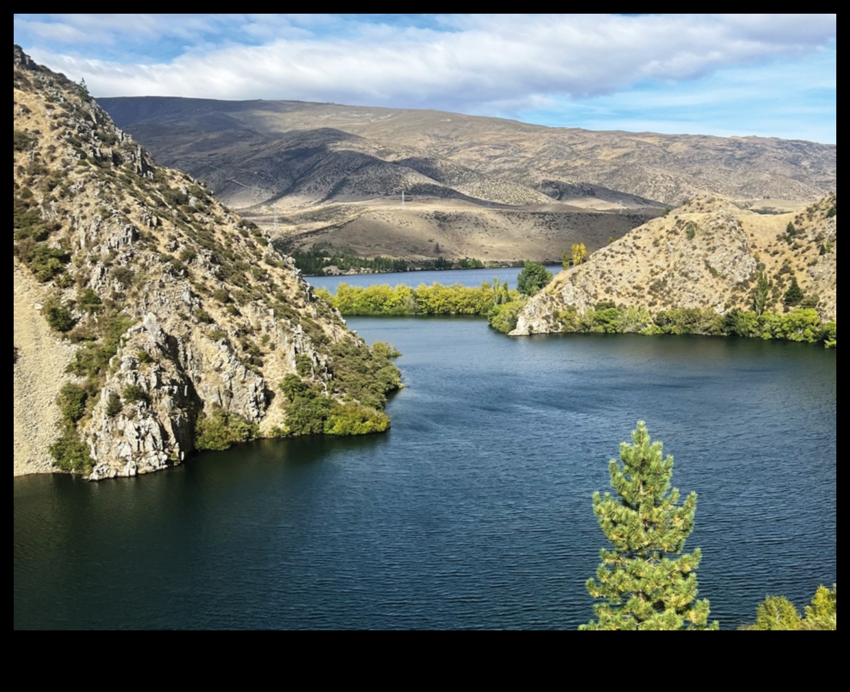 Wanderer's Wonderland Your Guide to the World's Most Amazing Places 3 Wanderer's Wonderland: A Traveler's Essential Companion